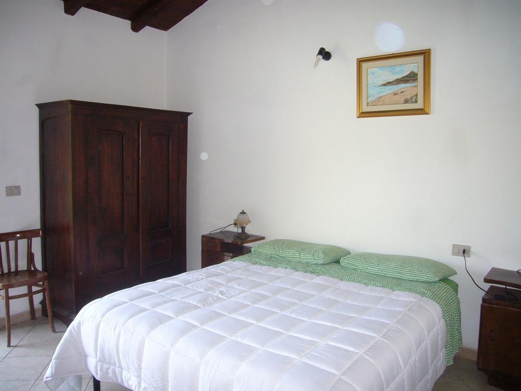 Su Trabi B&B Флуминимаджоре Номер фото