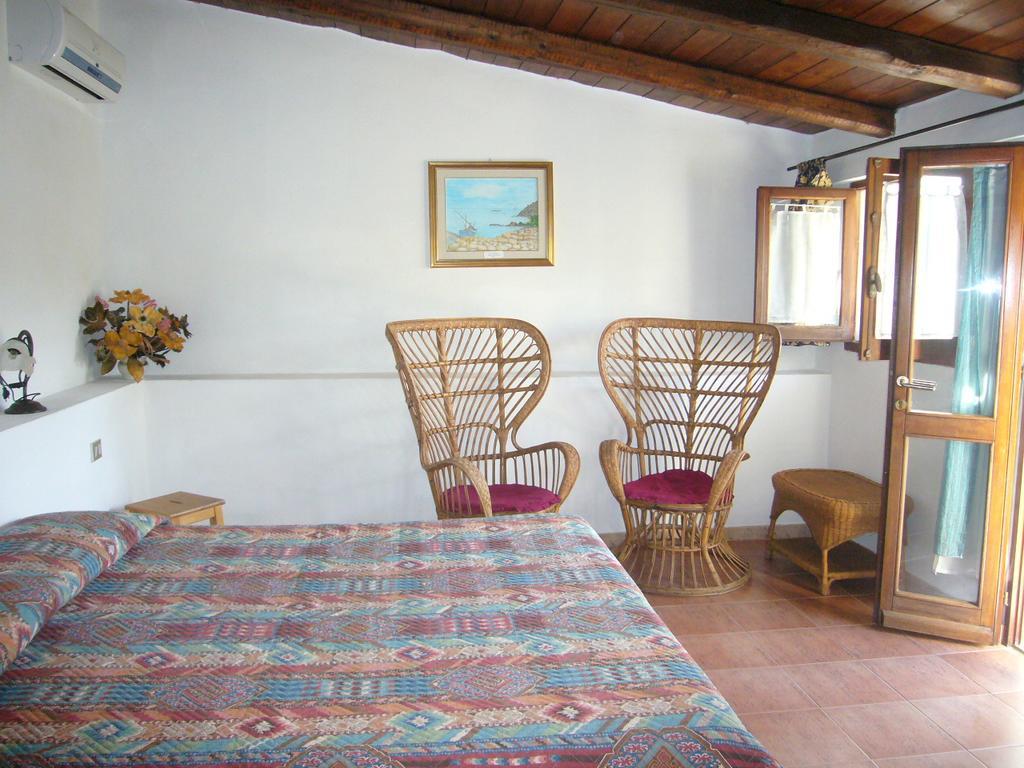 Su Trabi B&B Флуминимаджоре Экстерьер фото